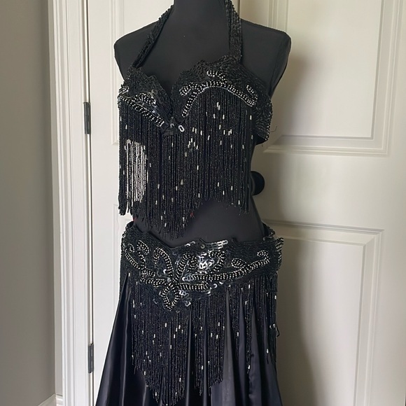 Black Silver Beaded Sequin Belly Oriental Dance Costume Black Green Satin Skirts - Picture 3 of 16